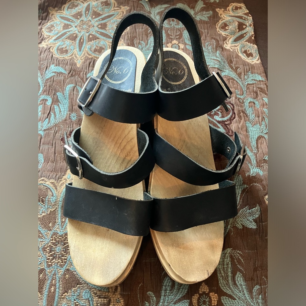 No 6 shoes size 40